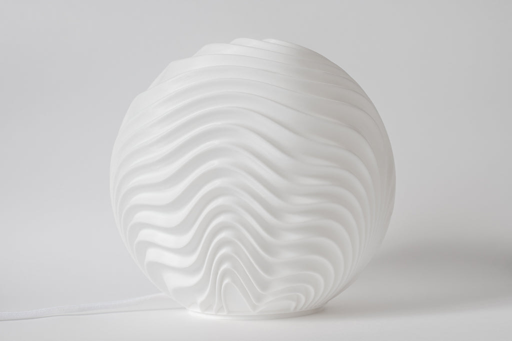 Dune Sculpted designlamp met warm licht en golvend diepte-effect