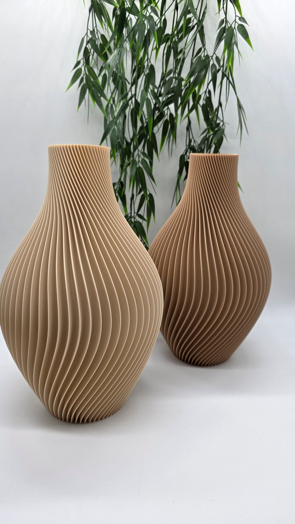 Design Vaas Spiral Olive – Elegant & Dynamisch