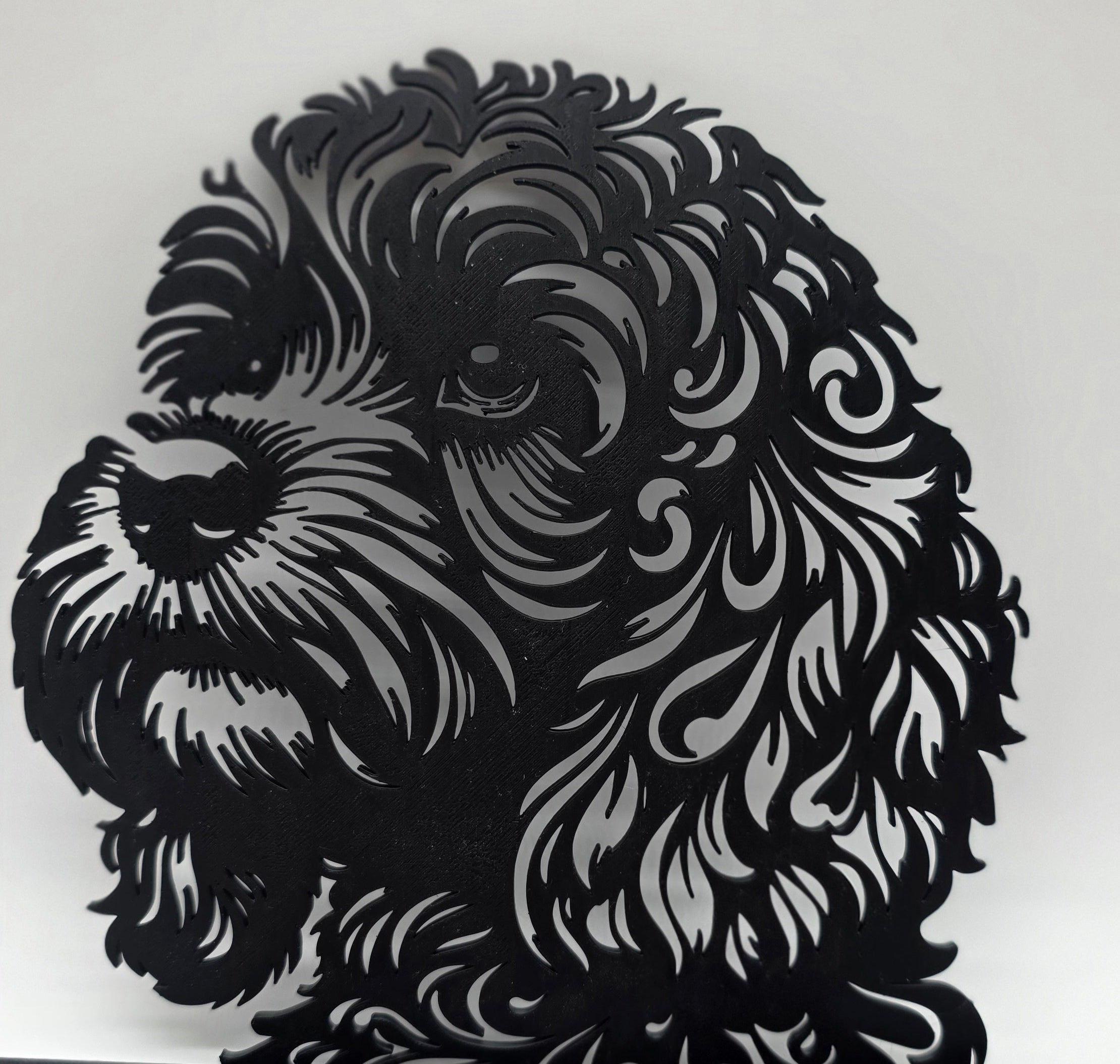 Geometrische Wanddecoratie Hond – Labradoodle / Cockapoo (24 x 24 cm)